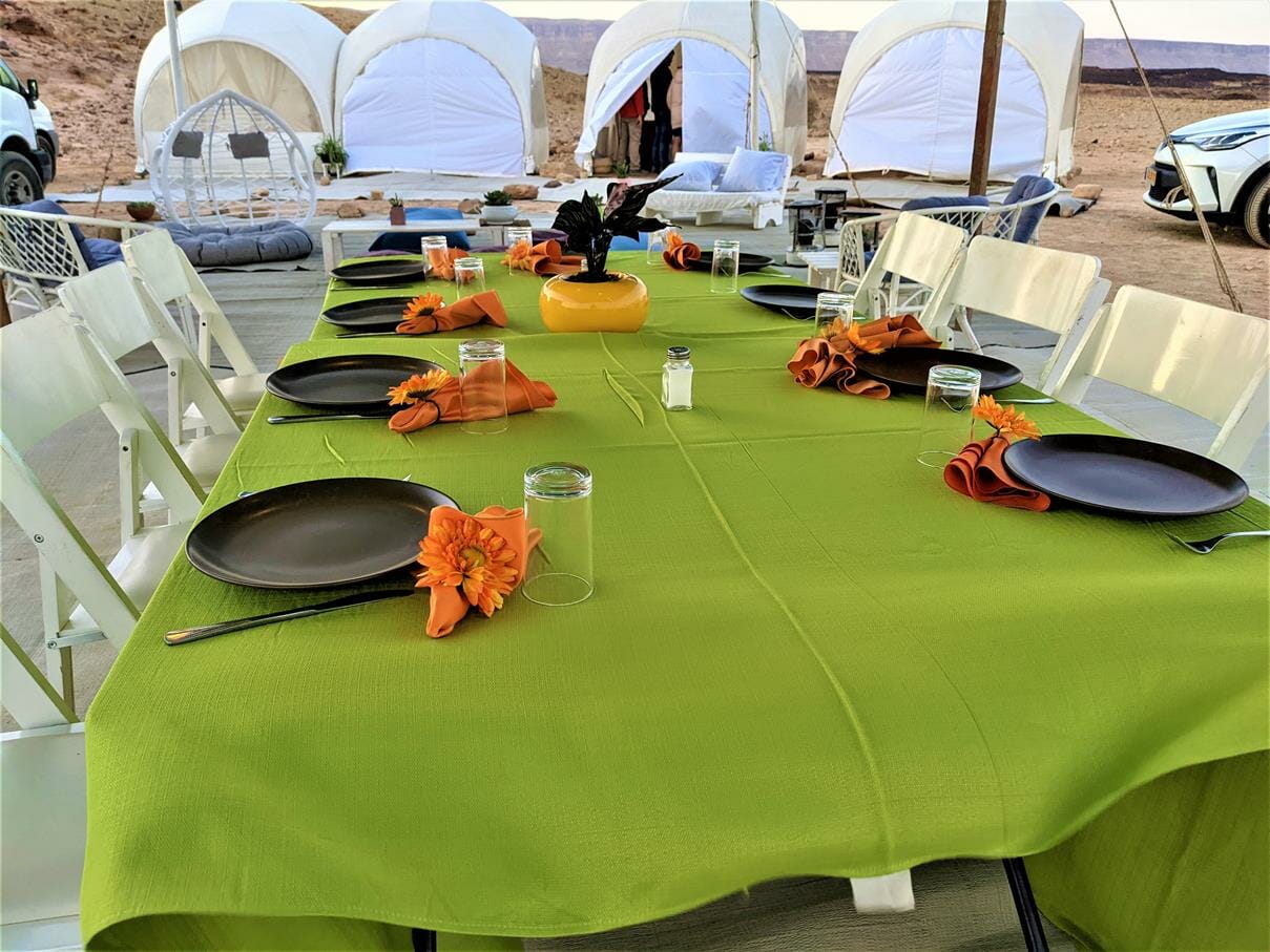 אירוח VIP אוהלי גלאמפינג מדבריים במכתש רמון, ארוחות, לינה מדברית, אטרקציות, צילום: ד"ר ענת אביטל