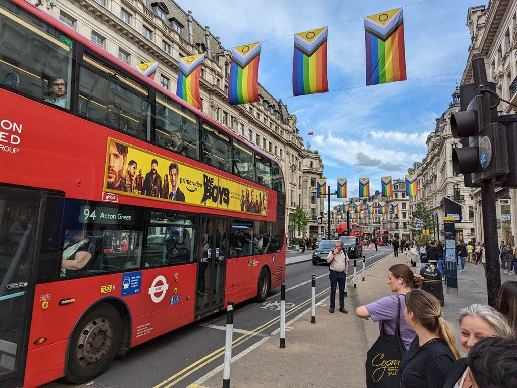 אוקספורד סירקוס לקראת מצעד הגאווה בלונדון 2 ביולי 2022, צילום: ד"ר ענת אביטל