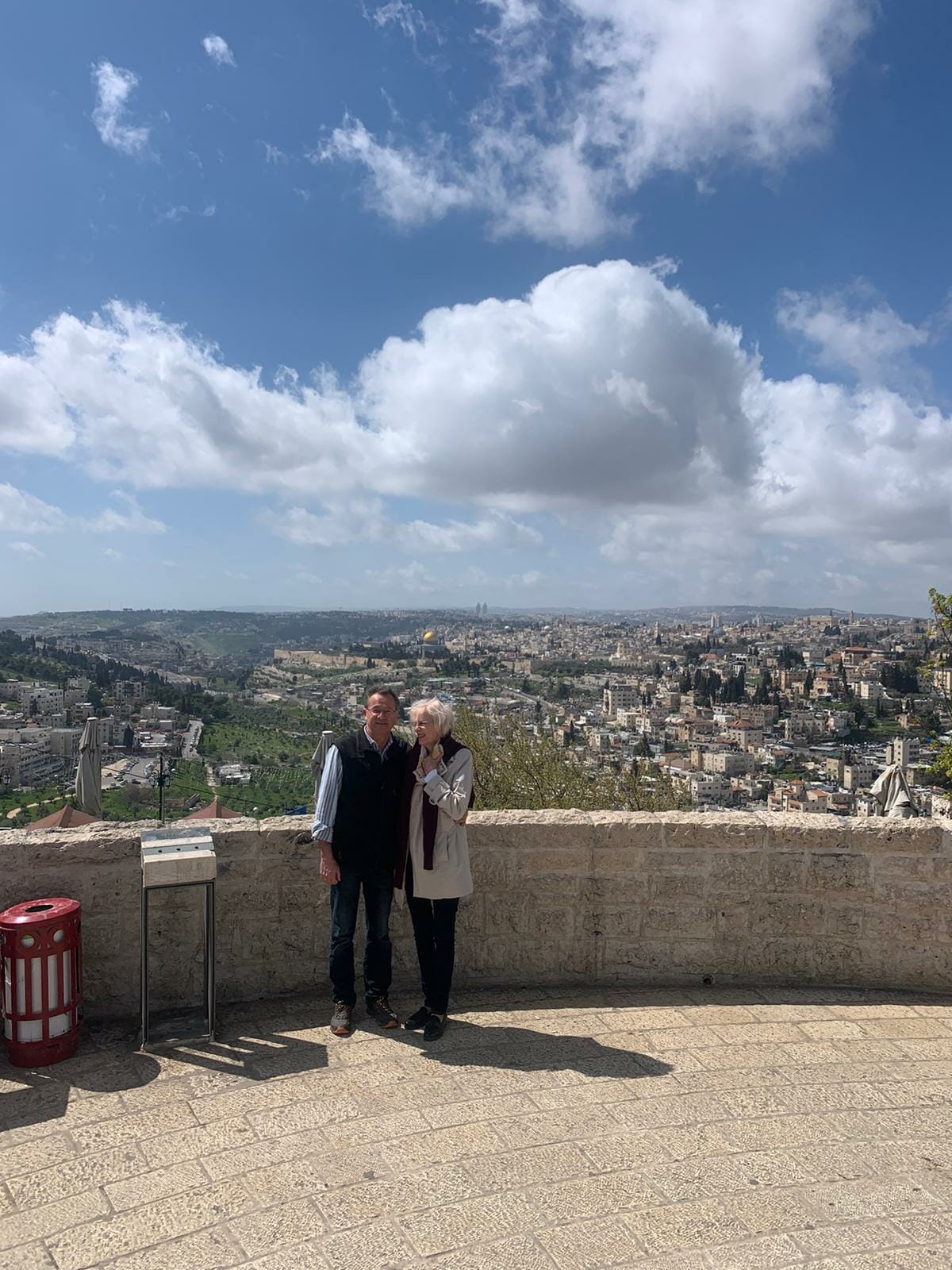 הדרכת תיירים מגרמניה VIP תצפית הר הזיתים על העיר העתיקה ירושלים