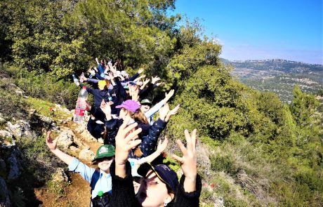 טיול חורף בית ספר חרדי של בנות: לימודי קיימות, שמירת טבע ואהבת הארץ