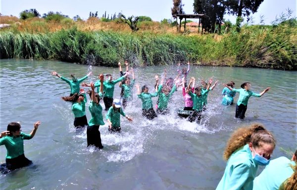 טיול שנתי לבית יעקב נצח ישראל: חוויות מים, אתגר וכיף, יוני 2020