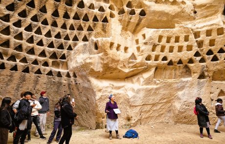 טיול שנתי לתלמידי תיכון מתל אביב: חורבת מדרס, ארוחת צוהרים, לייזר טאג, נובמבר 2024